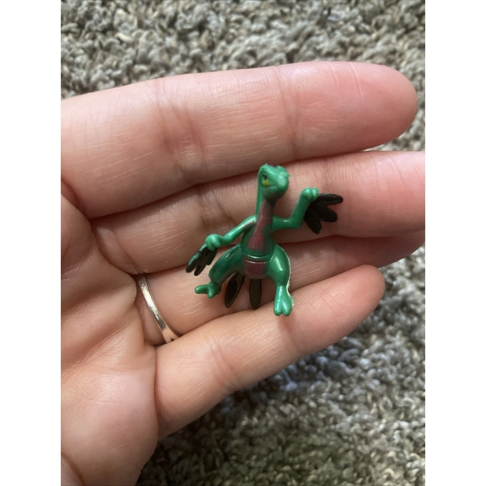 Vintage RL Pokemon Grovyle 1" Micro Mini Collectible Figure